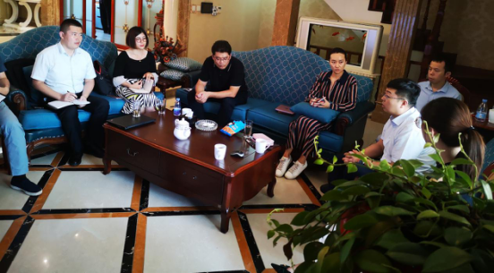 1534295682847684.png blob.png